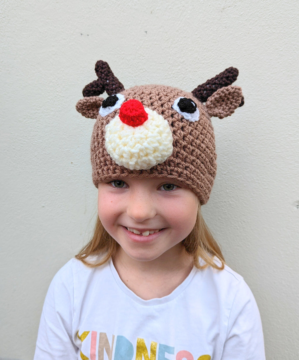 Crochet Reindeer Hat: Novelty Winter Festive Hat