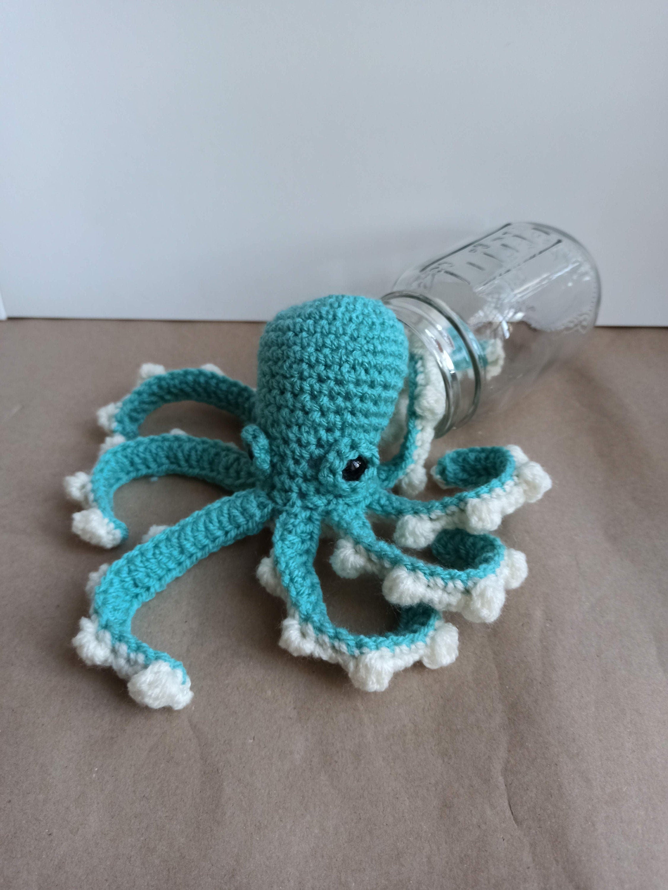 Pieuvre - patron de crochet terminologie britannique, terminologie américaine