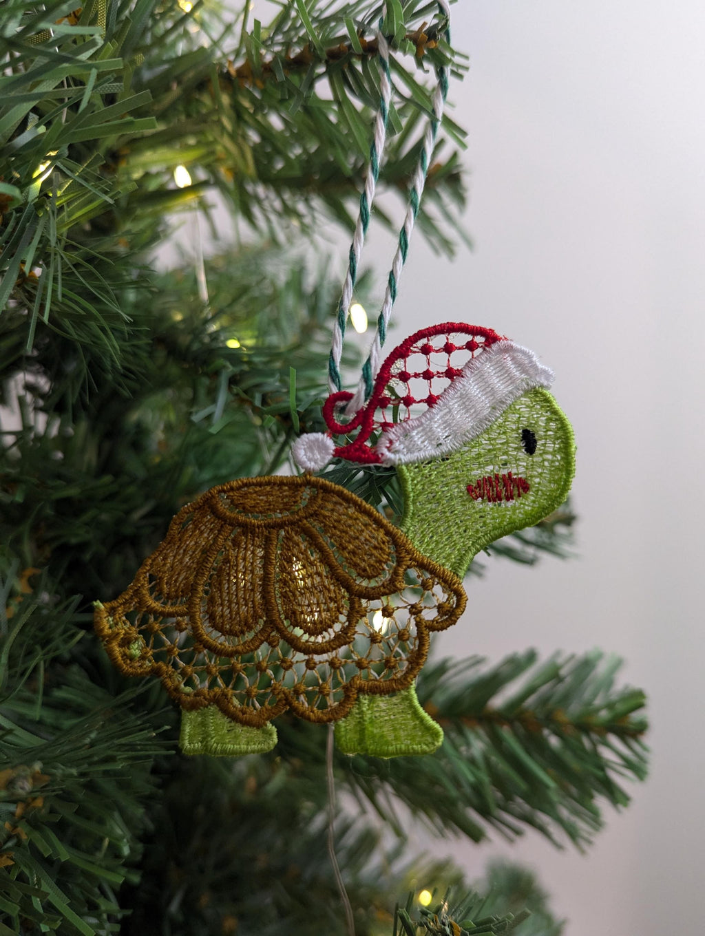 Embroidered Turtle Christmas Ornament: Hanging Pet Decoration