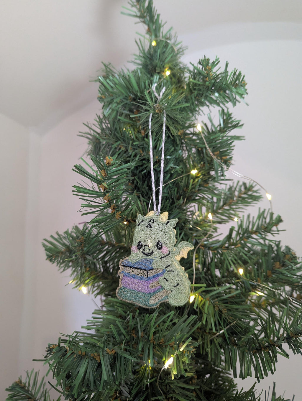 Embroidered hanging Book Dragon decorations, machine embroidery