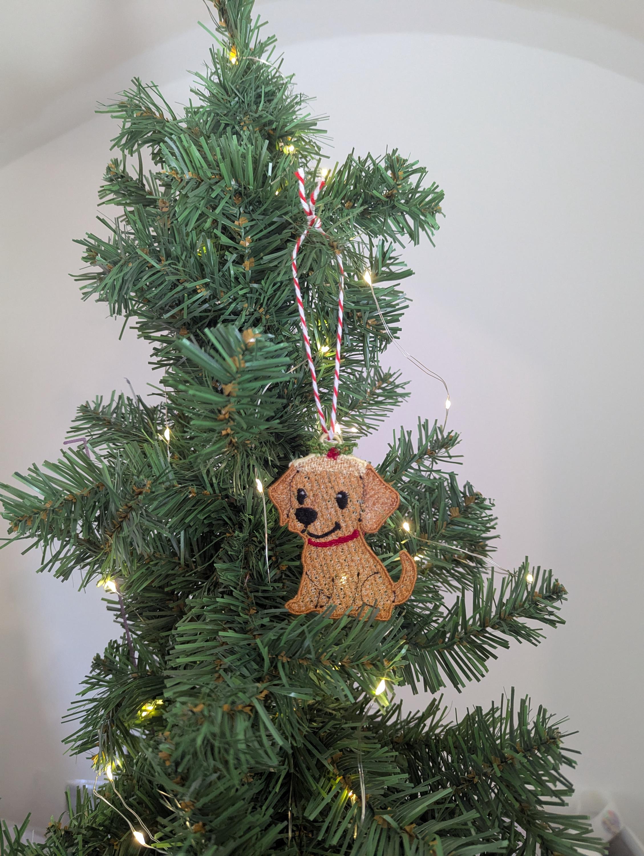 Embroidered hanging Labrador Christmas decorations, machine embroidery