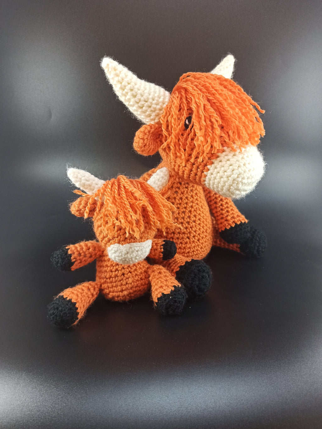 Cuddly toy highland cow, large crochet gift, scottish present,