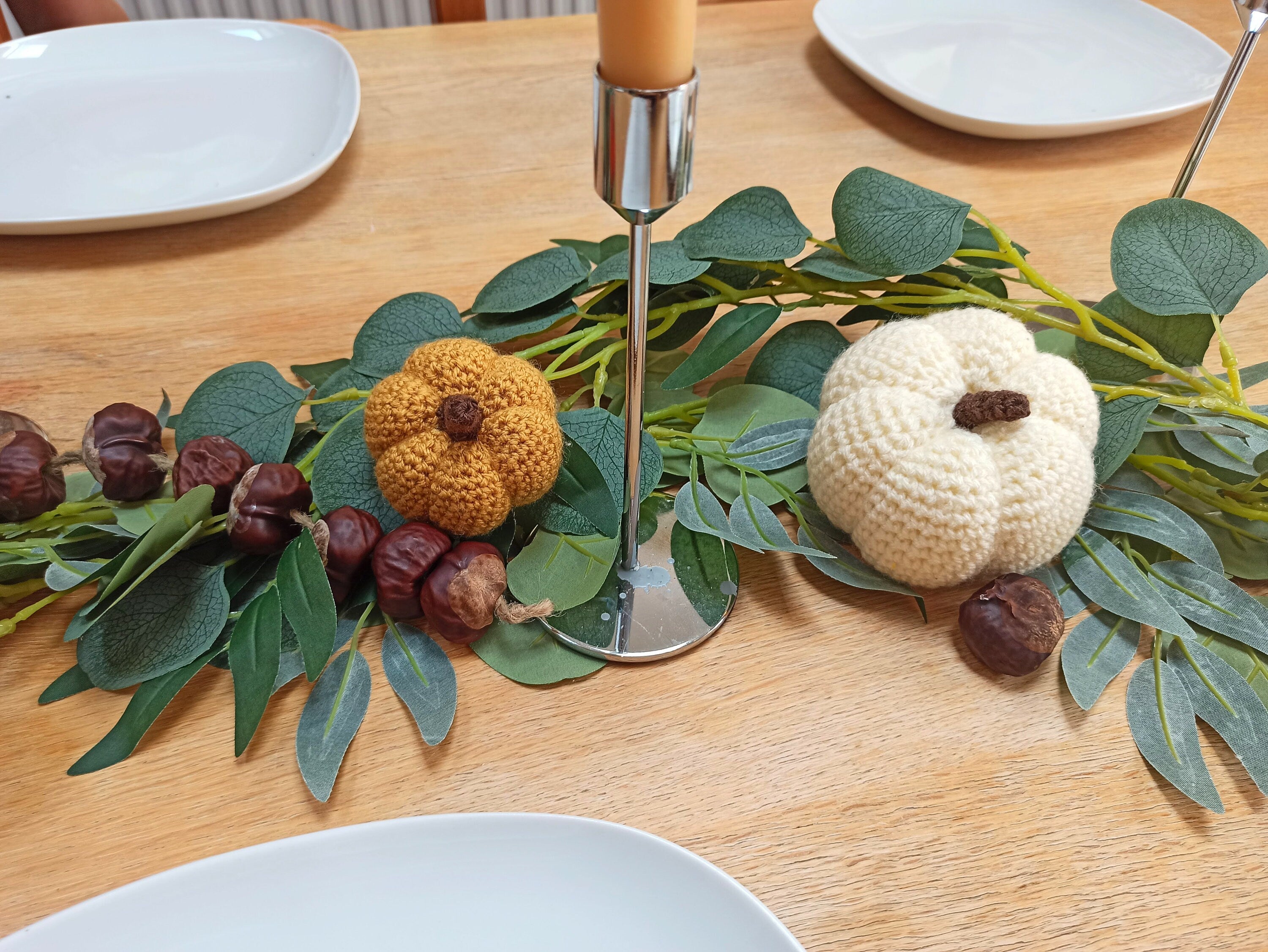 Lot de 4 citrouilles au crochet, décoration de table, décoration d'automne pour cheminée