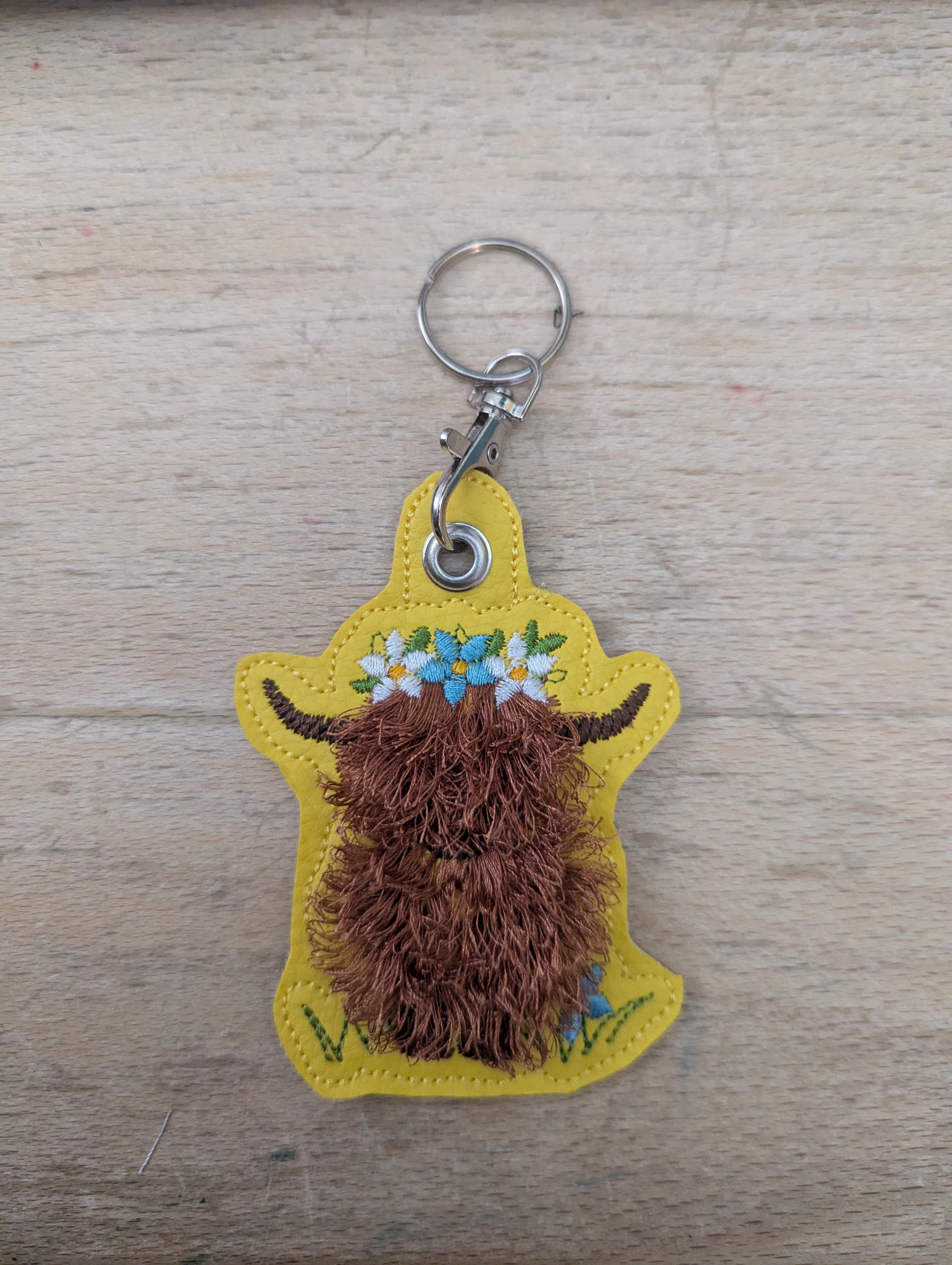 Highland cow keychain, machine embroidered keyring