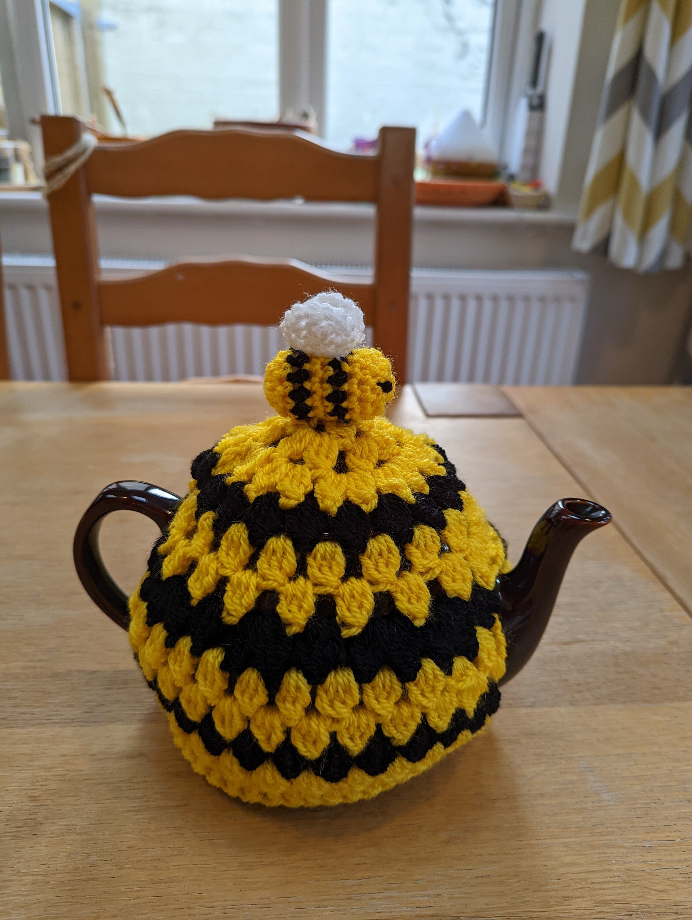 Bumblebee teapot cosy, energy saving, cost efficient, crochet teapot cover