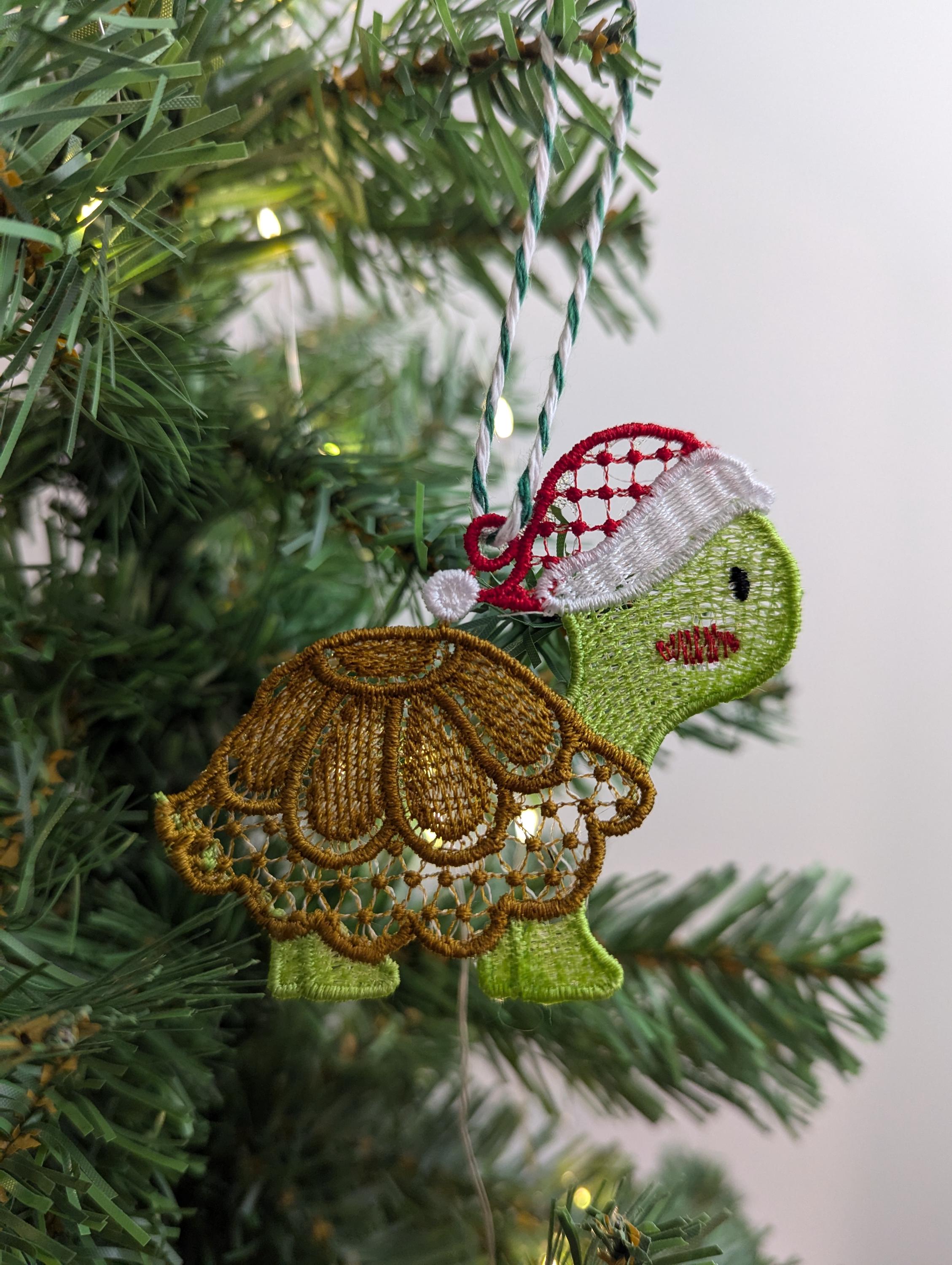 Embroidered Turtle Christmas Ornament: Hanging Pet Decoration