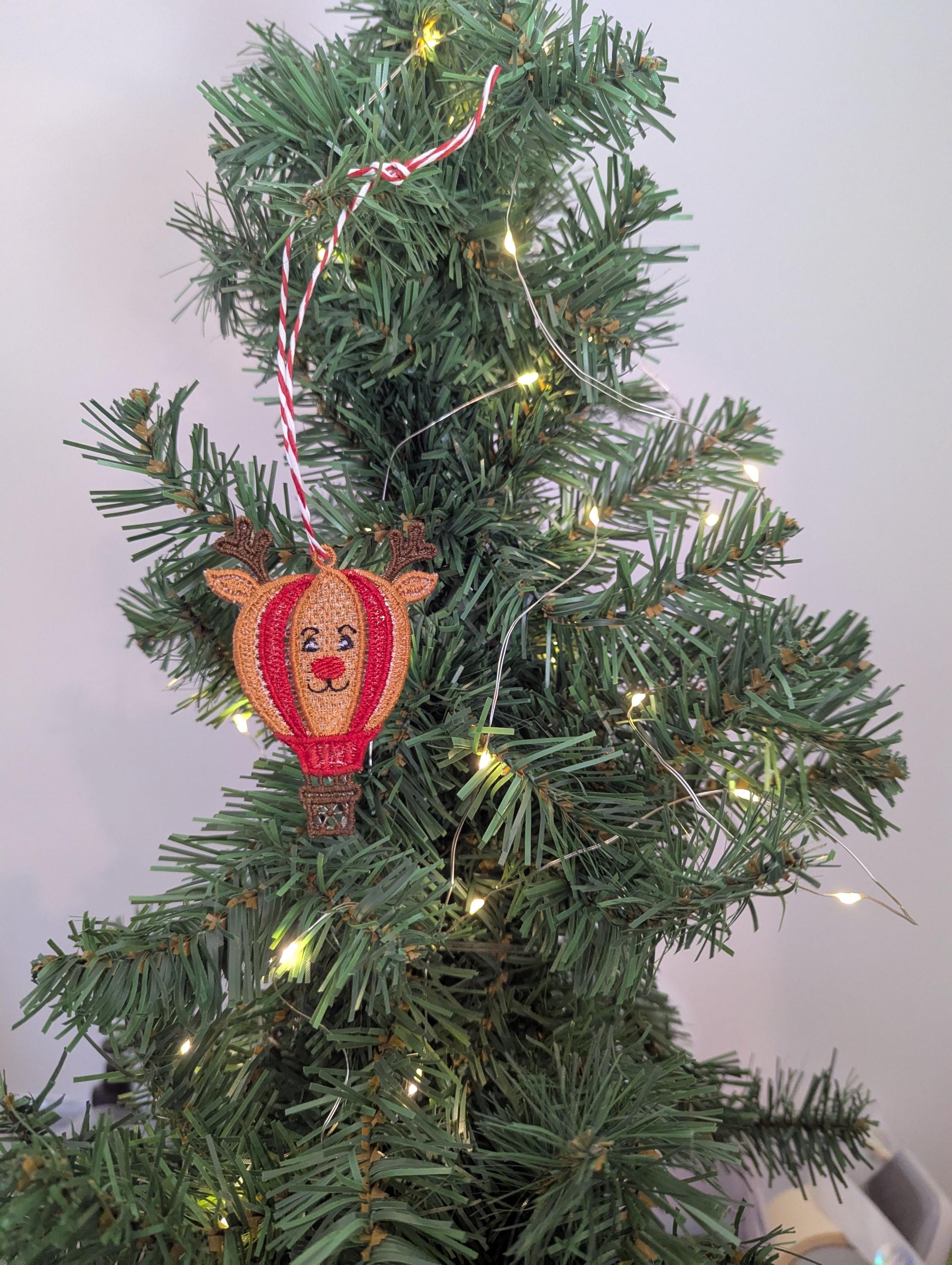 Lace Reindeer Hot Air Balloon Christmas Ornament