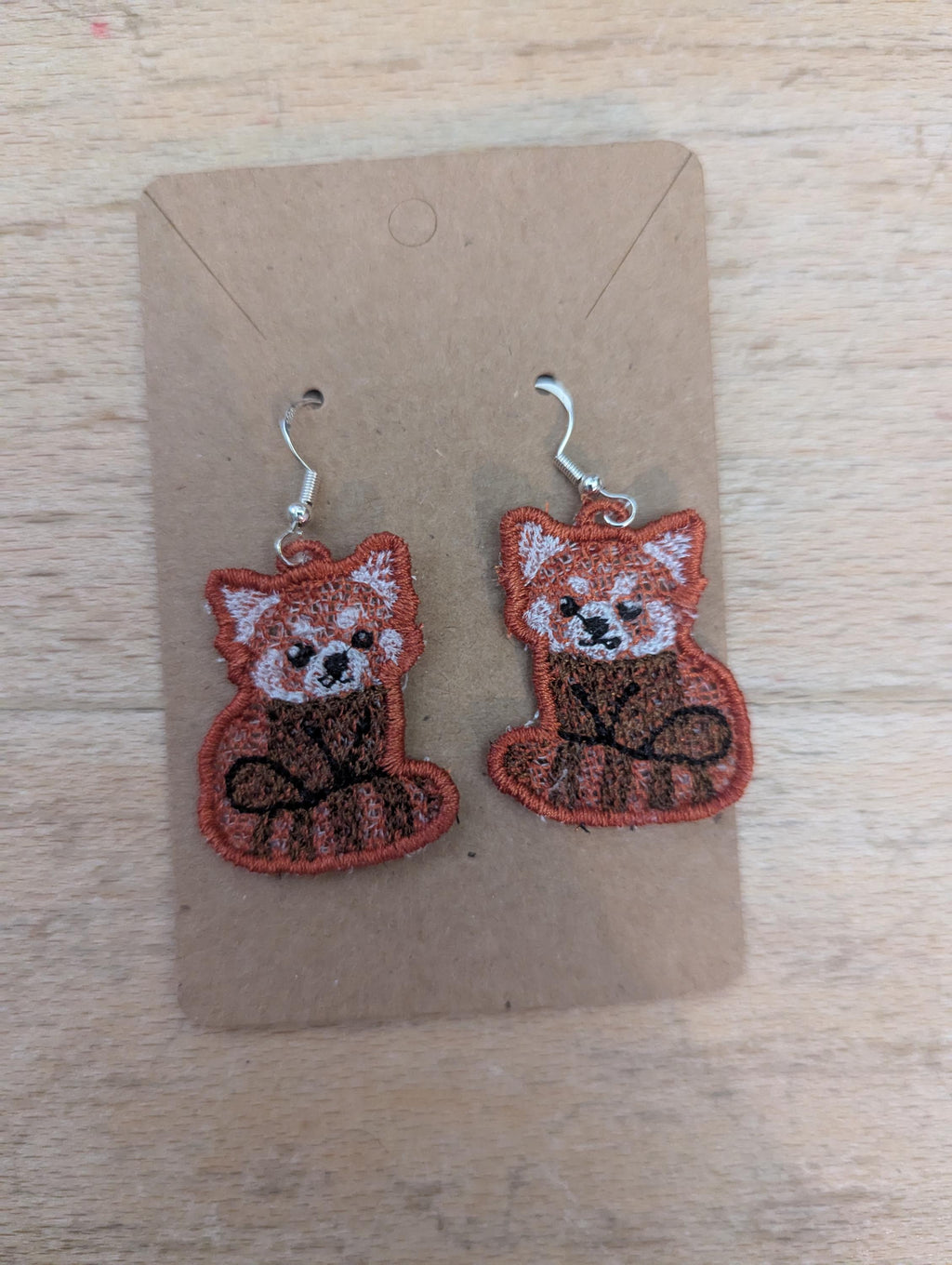 Boucles d'oreilles Panda Roux, cadeau brodé à la machine pour femmes et filles, bijoux fantaisie pendantes