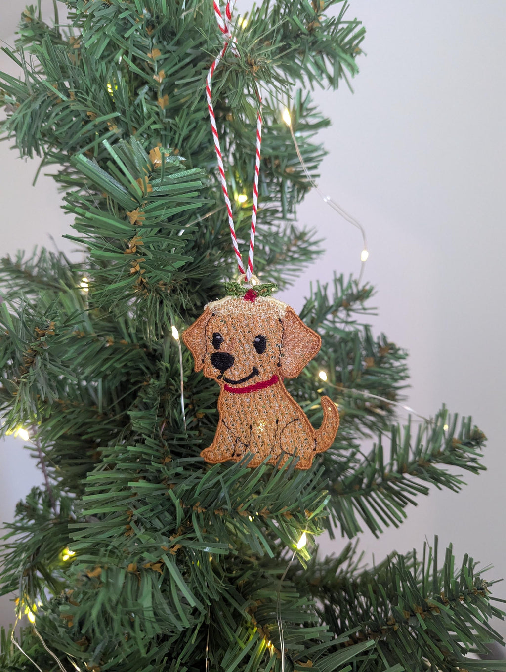 Embroidered hanging Labrador Christmas decorations, machine embroidery