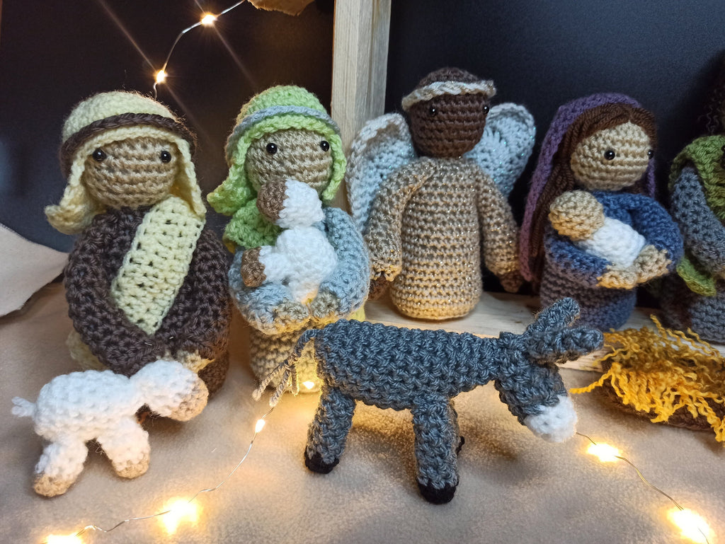 Crochet Nativity Set: Mary, Joseph, Jesus, Wise Men, Shepherds