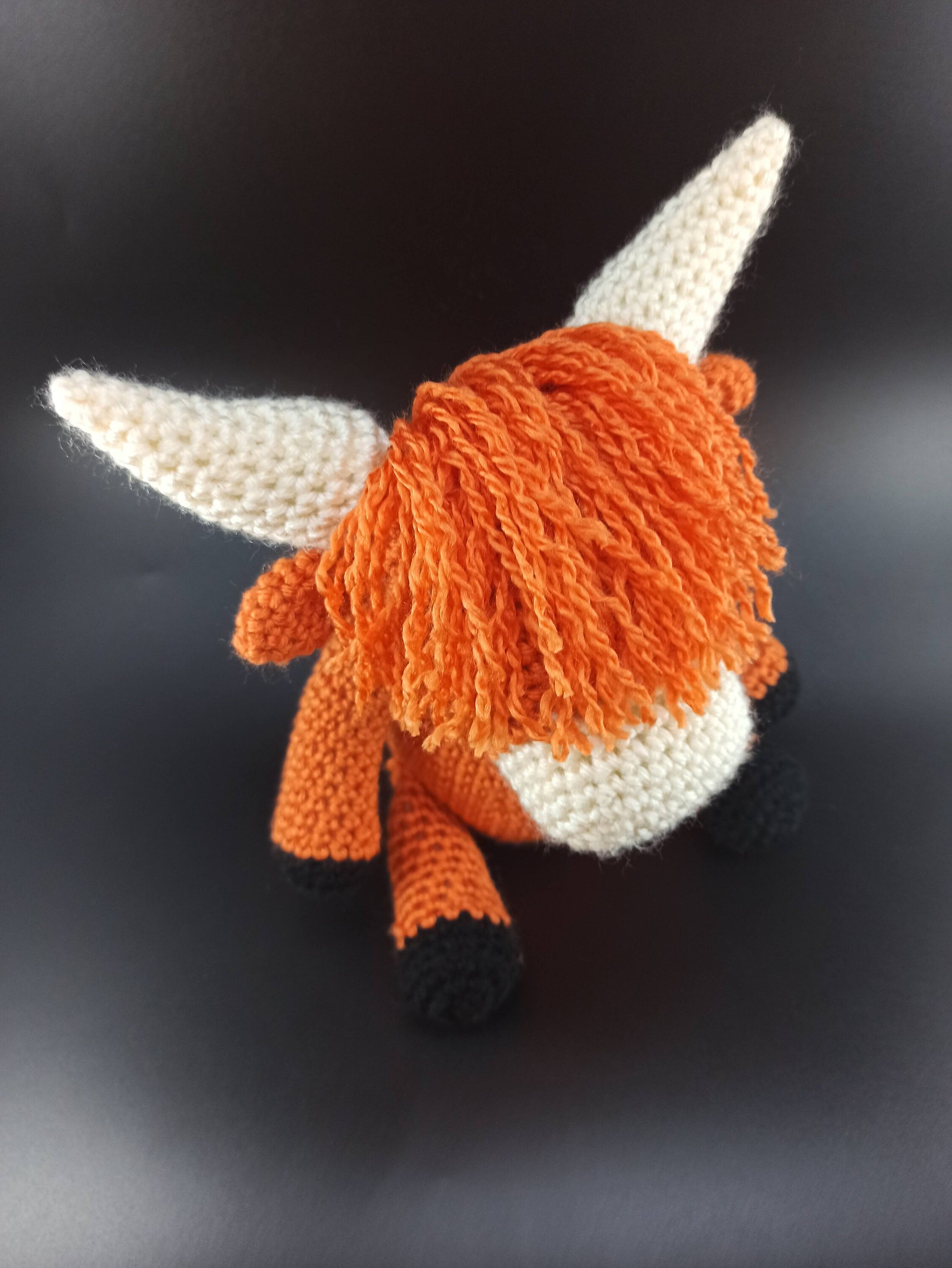 Cuddly toy highland cow, large crochet gift, scottish present,