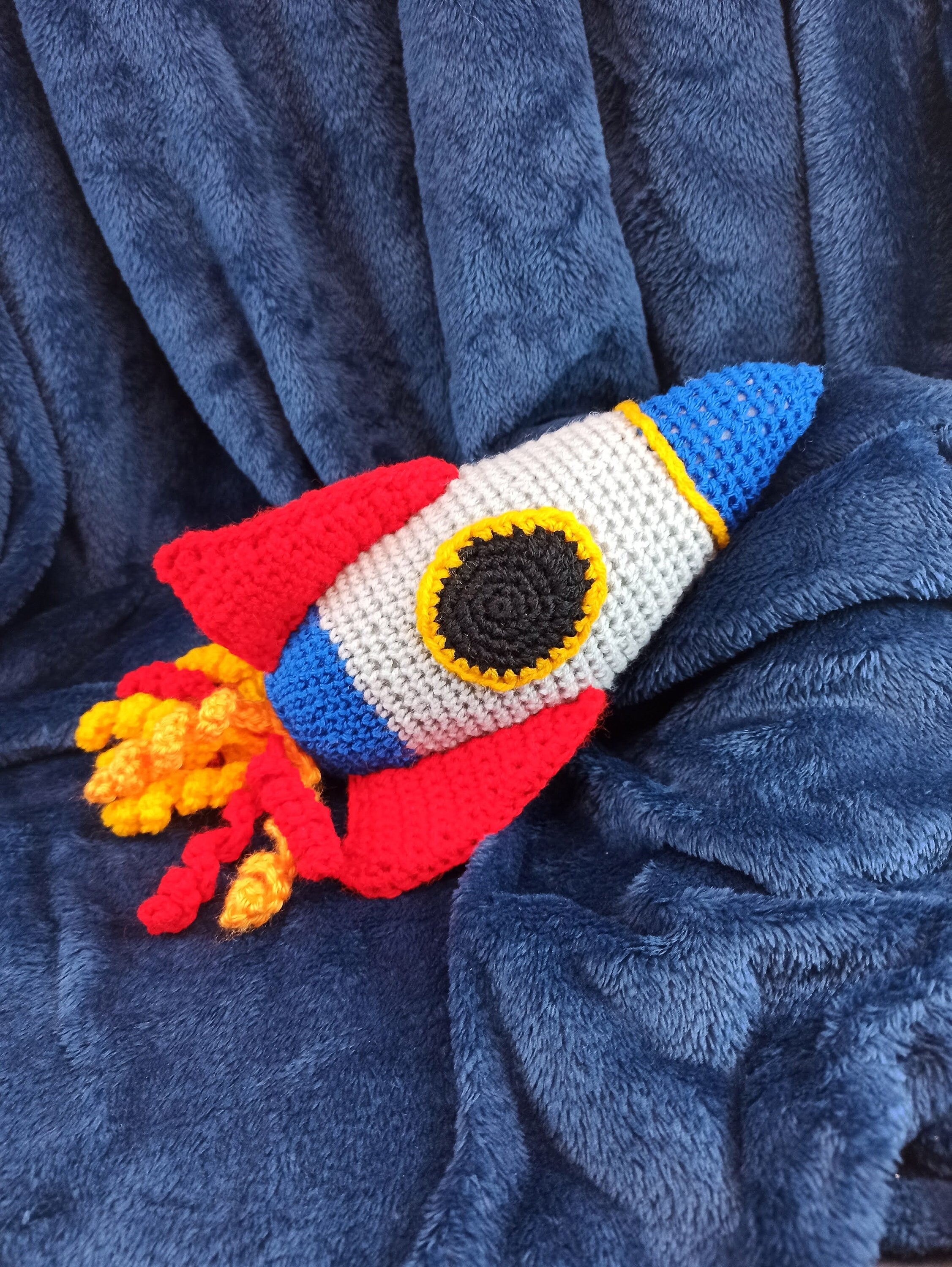 Cuddly Rocket crochet soft plush toy, plushies outer space, spacecraft, space planets moon stars
