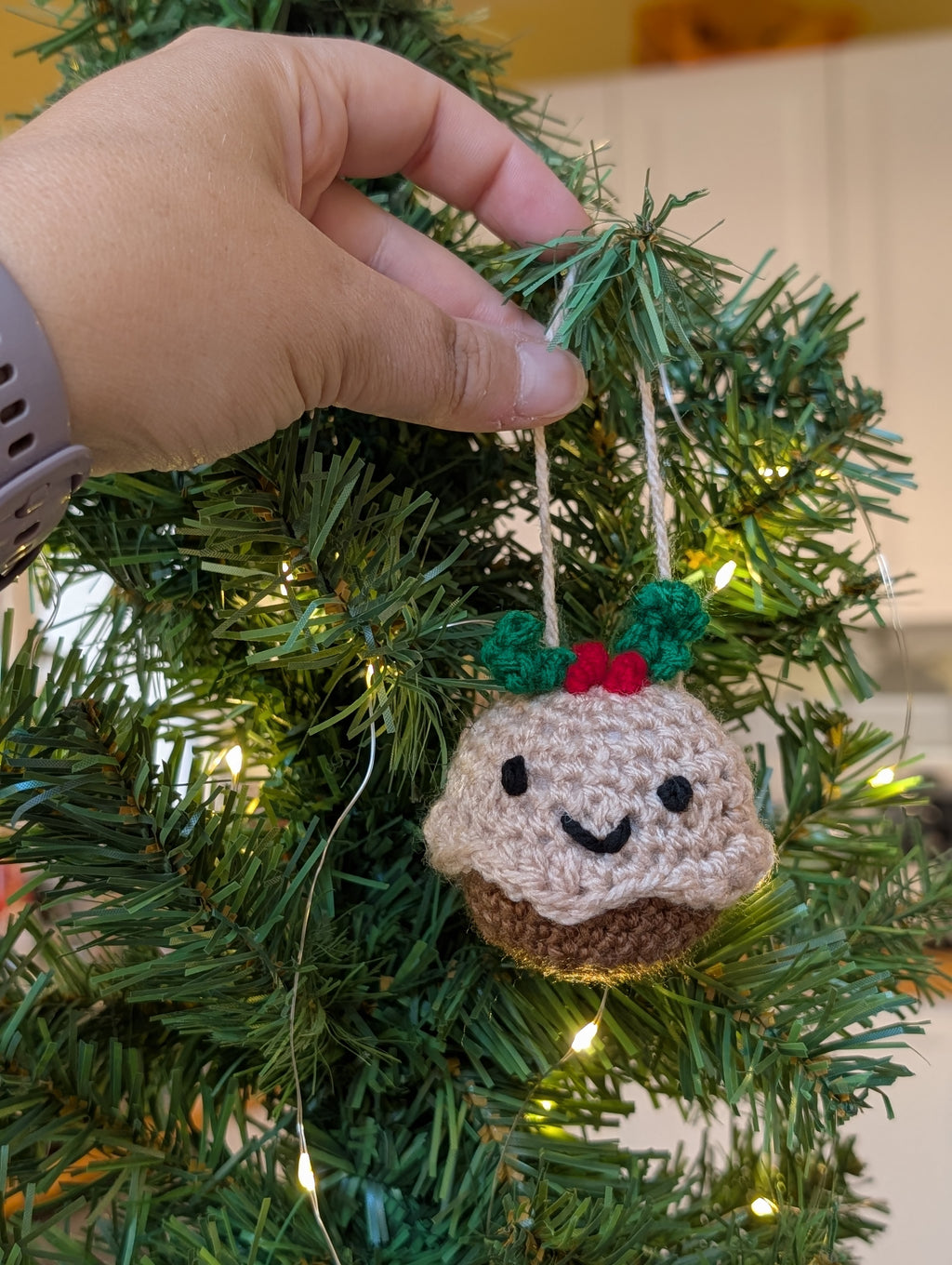 Crochet Christmas Pudding Bauble, Xmas Pudding Tree Ornament, Amigurumi Food Hanging Decor,