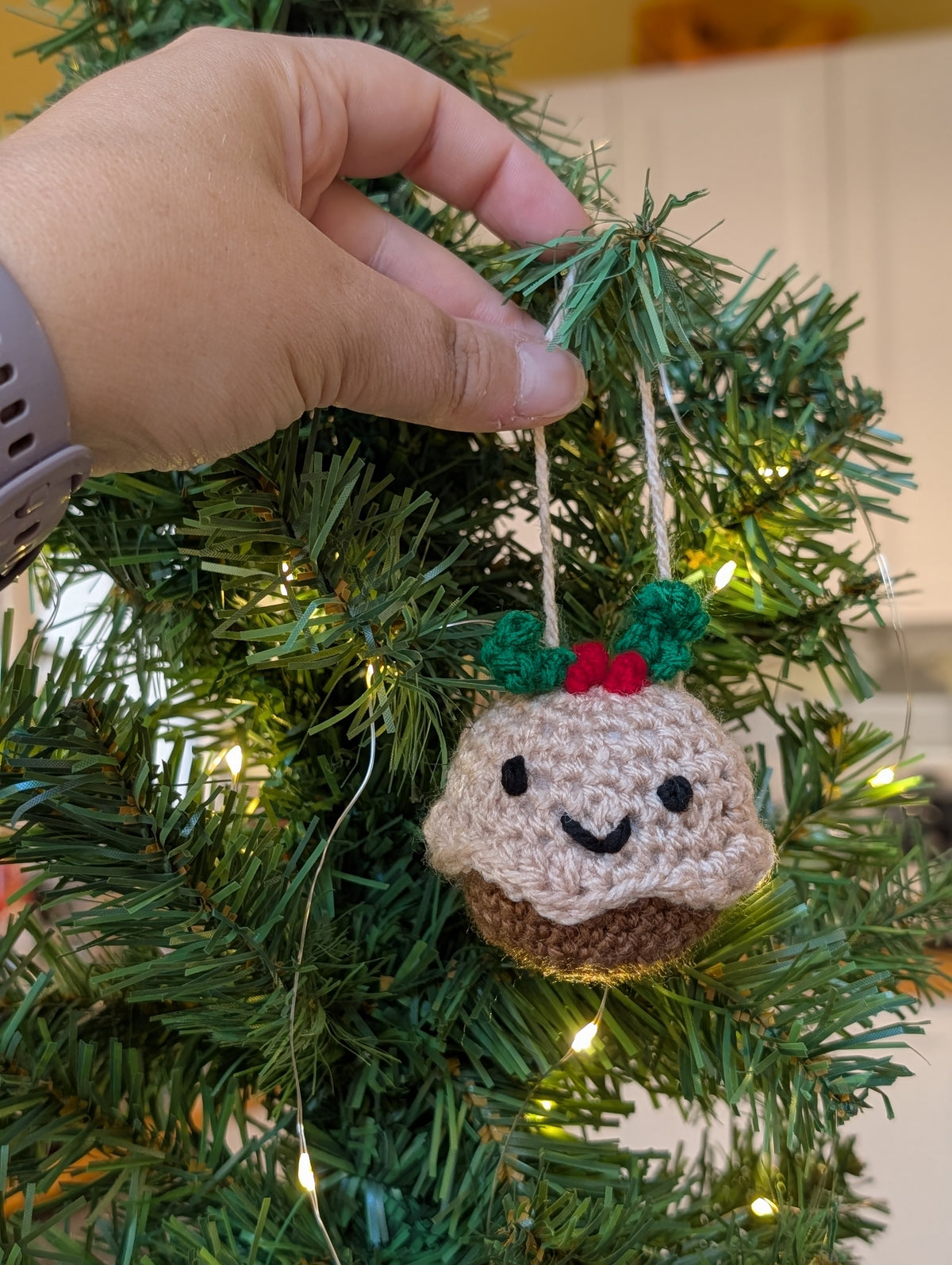 Crochet Christmas Pudding Bauble, Xmas Pudding Tree Ornament, Amigurumi Food Hanging Decor,