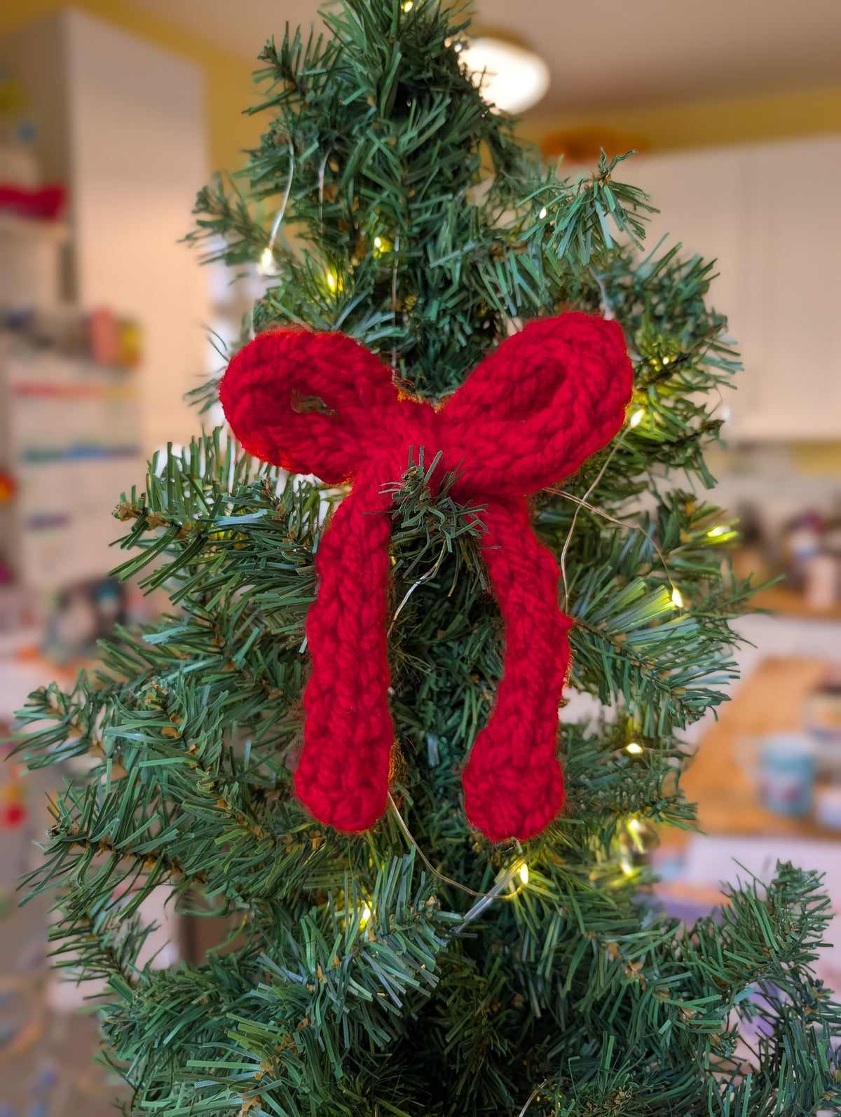 Crochet Christmas Tree Bow, Chunky Knit Bow Ornament, Cottagecore Holiday Decor,