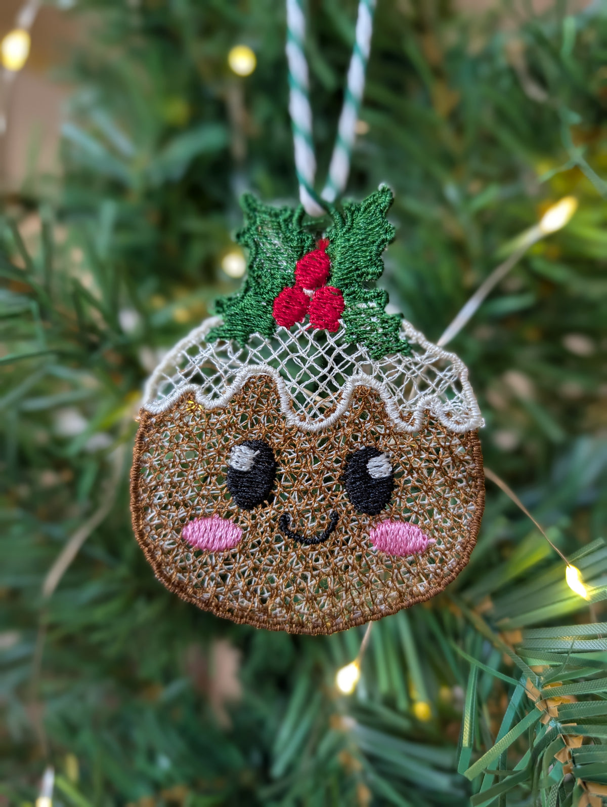 Freestanding Lace Christmas Pudding Ornament, Cute Kawaii Xmas Pudding Bauble, Embroidered Holiday Food Tree Decor
