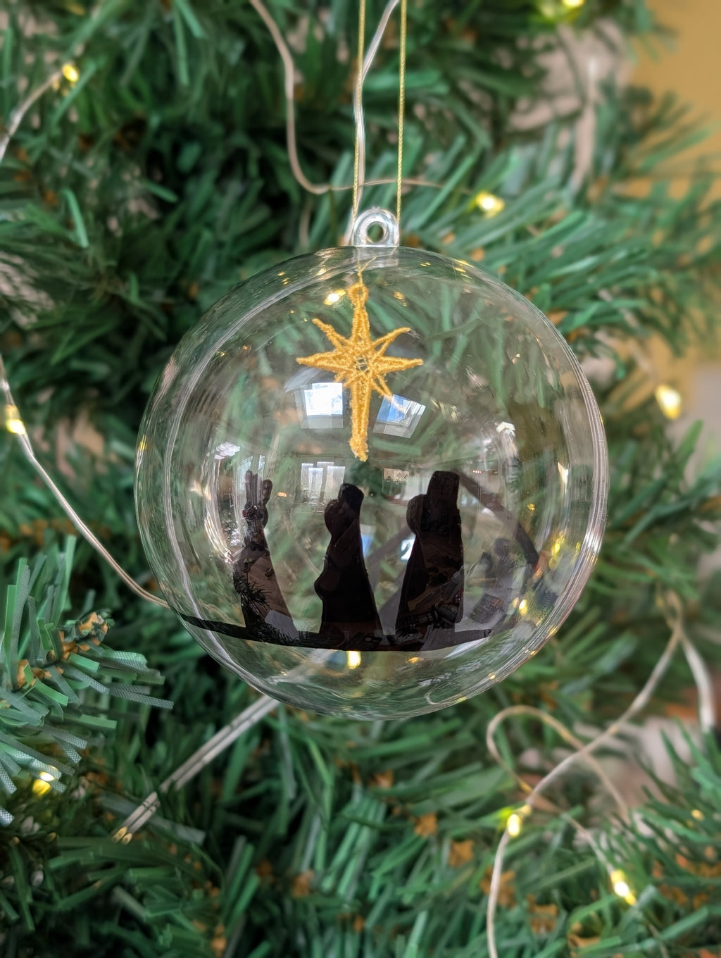 Hand painted Nativity Bauble Christmas Ornament, Holy Family & Wise Men Silhouette, Embroidered Gold Star of Bethlehem,