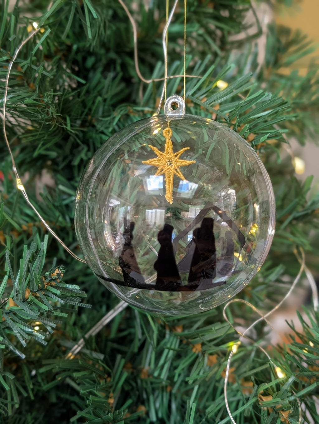 Hand painted Nativity Bauble Christmas Ornament, Holy Family & Wise Men Silhouette, Embroidered Gold Star of Bethlehem,