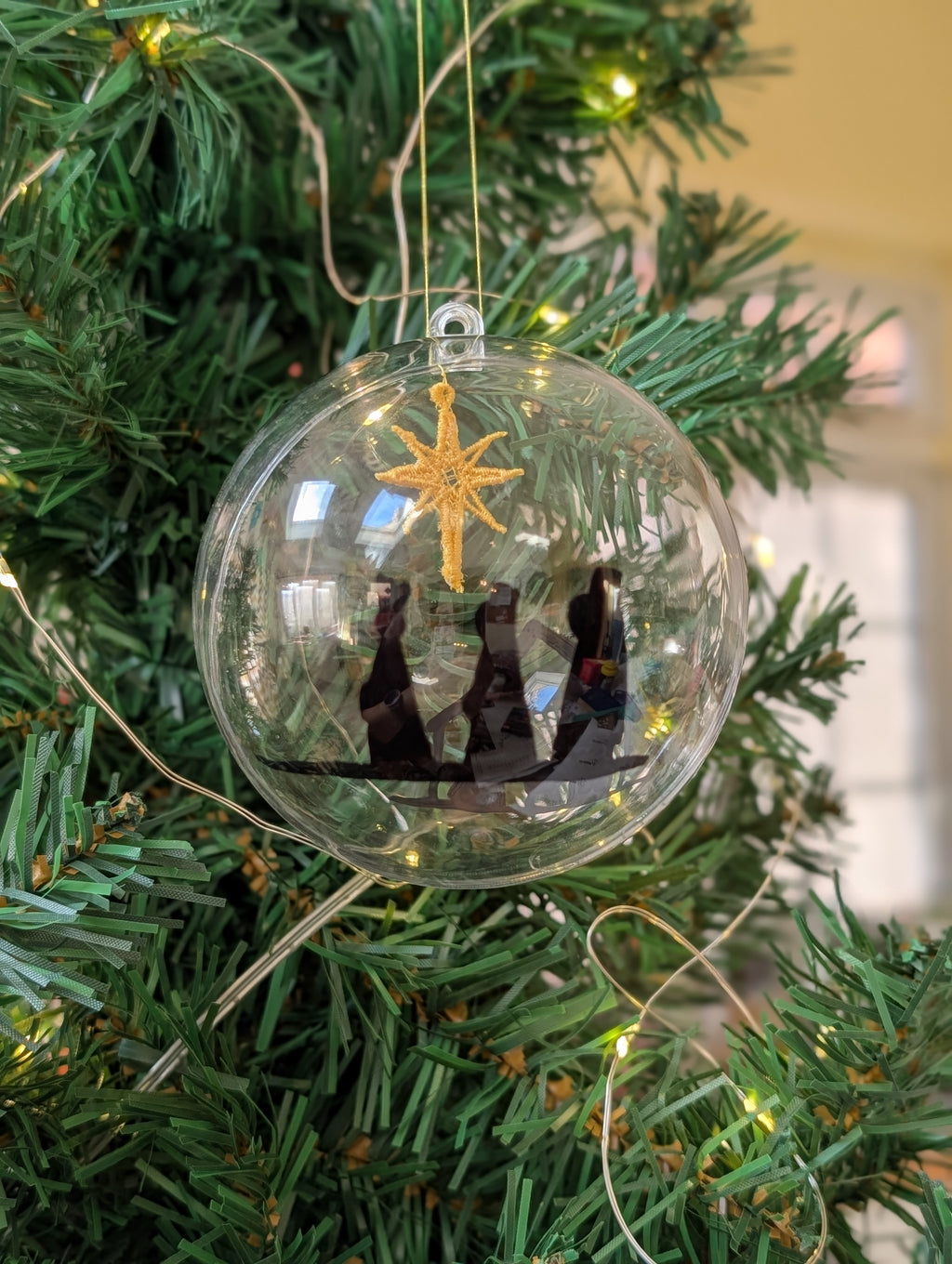 Hand painted Nativity Bauble Christmas Ornament, Holy Family & Wise Men Silhouette, Embroidered Gold Star of Bethlehem,