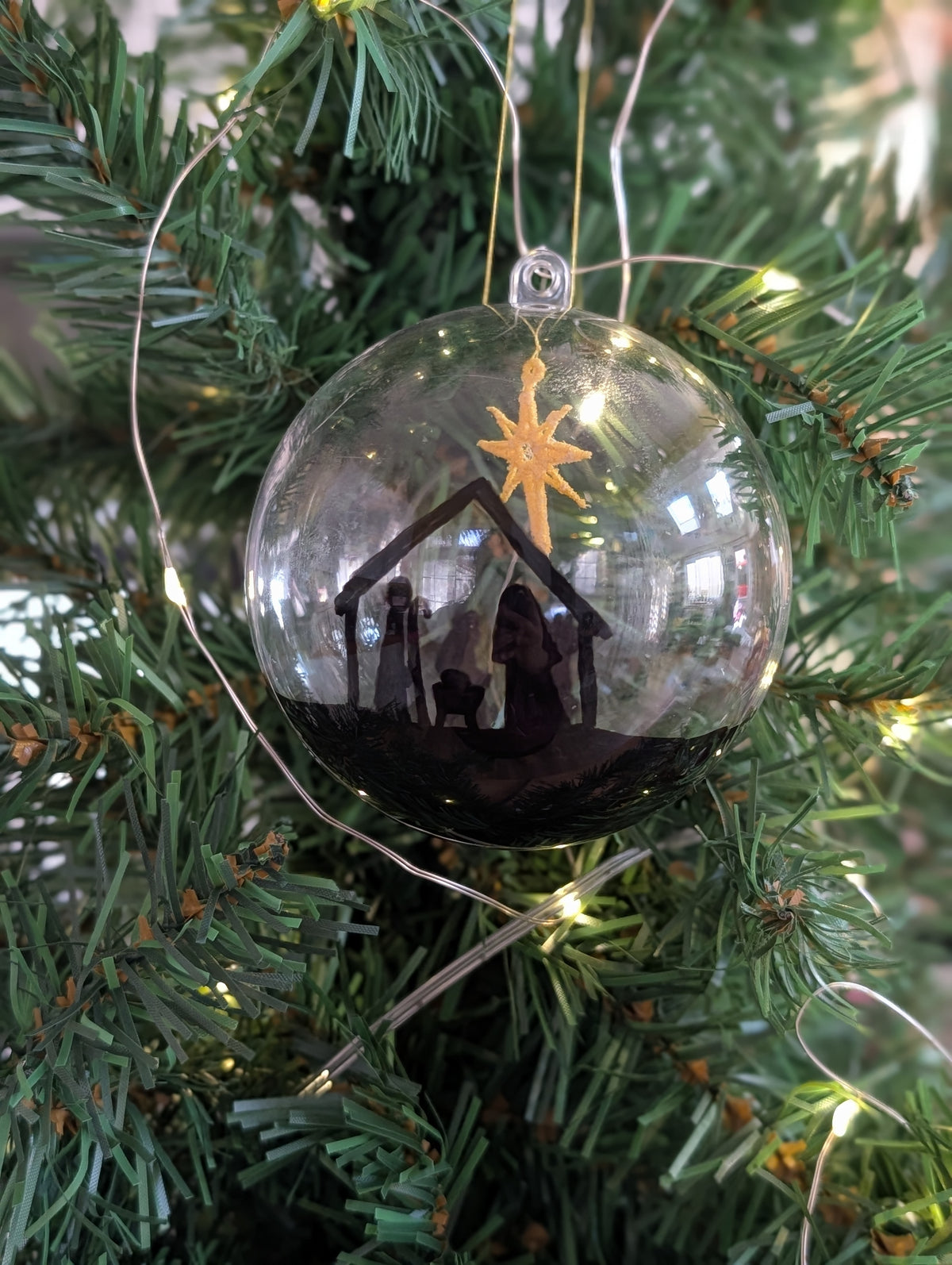 Hand painted Nativity Bauble Christmas Ornament, Holy Family & Wise Men Silhouette, Embroidered Gold Star of Bethlehem,