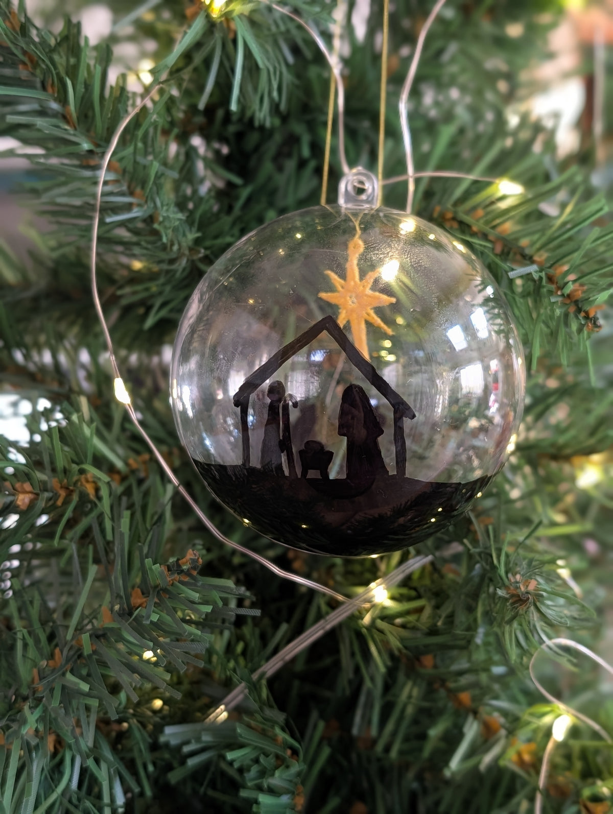 Hand painted Nativity Bauble Christmas Ornament, Holy Family & Wise Men Silhouette, Embroidered Gold Star of Bethlehem,