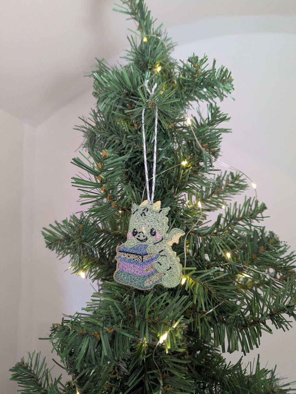 Embroidered hanging Book Dragon decorations, machine embroidery