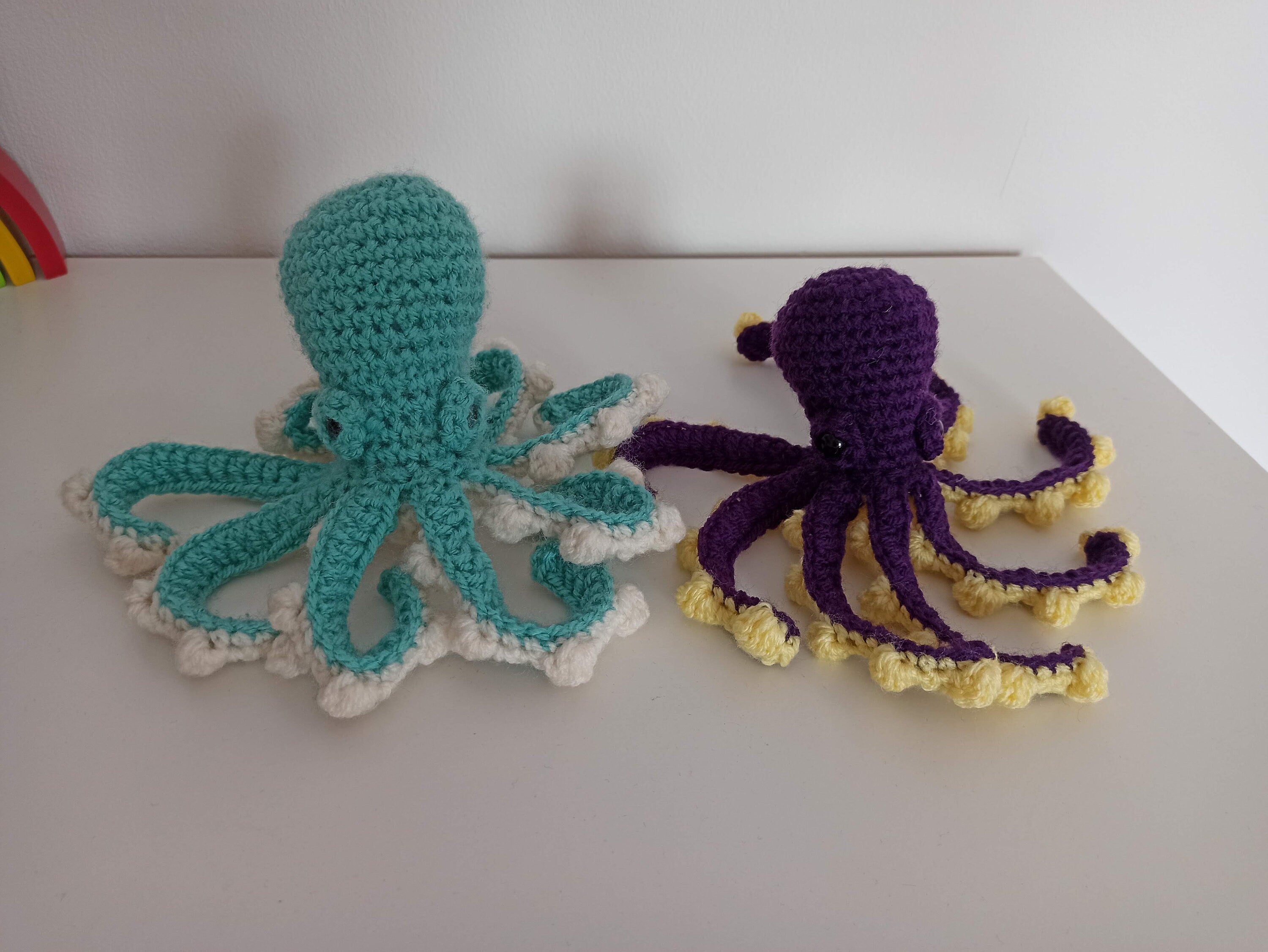 Pieuvre - patron de crochet terminologie britannique, terminologie américaine