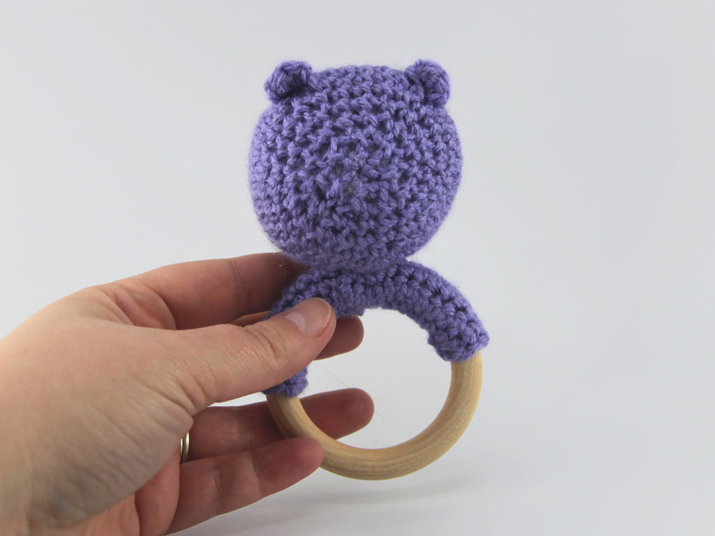 Crochet Hippo Teething Ring: Wooden Rattle, Newborn Gift