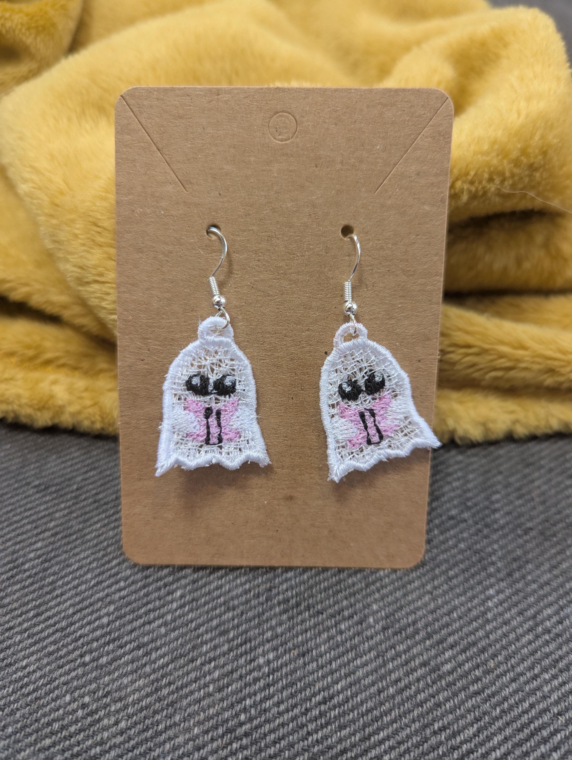 Book Lover Ghost Earrings: Embroidered Acrylic Thread Dangle Earrings