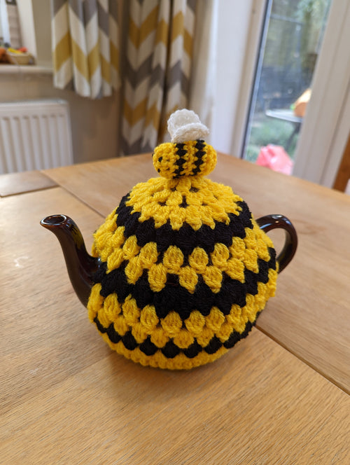Bumblebee teapot cosy, energy saving, cost efficient, crochet teapot cover