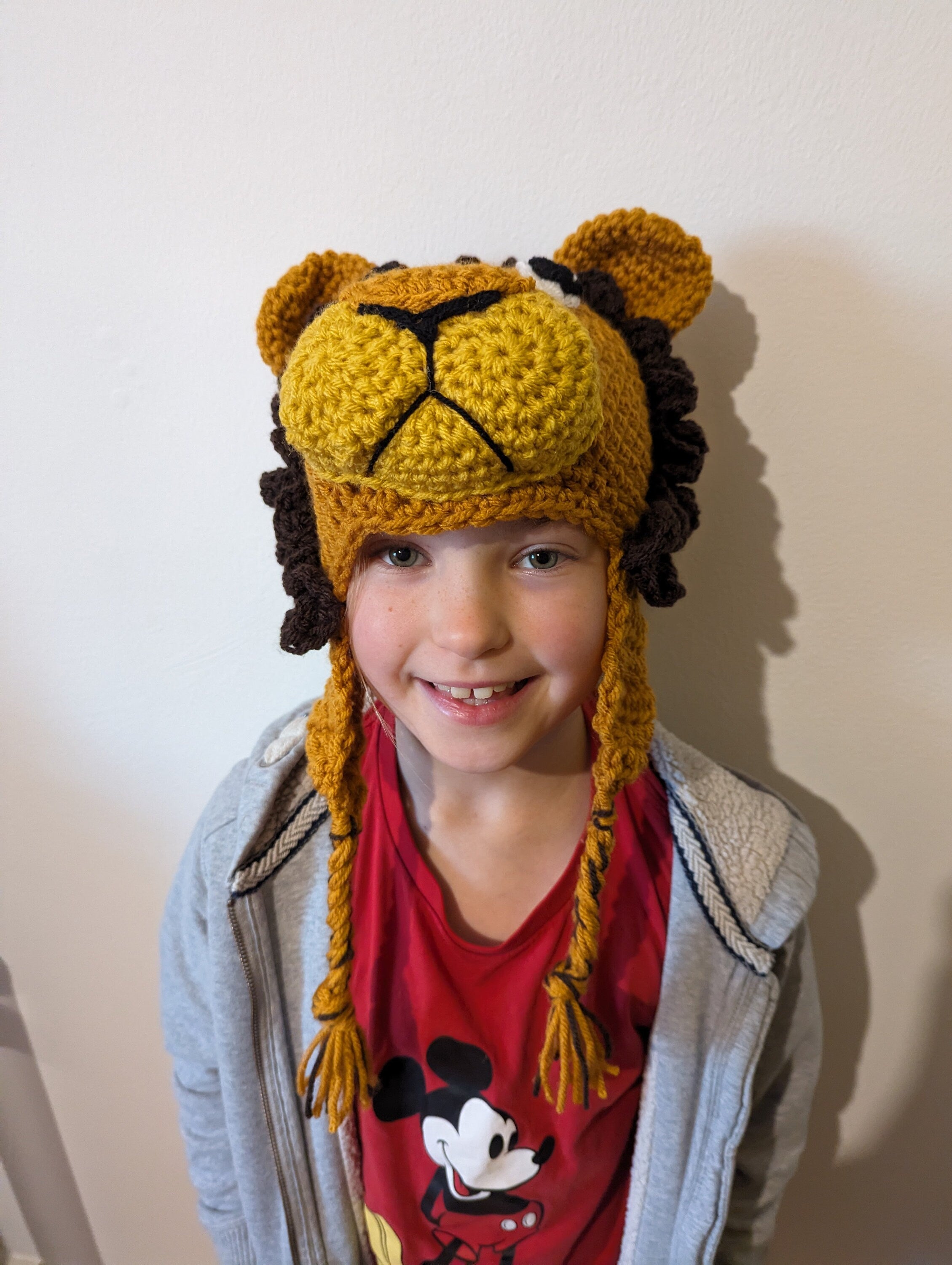 Crochet lion hat, winter novelty hat, newborn, child, toddler, adult sizes