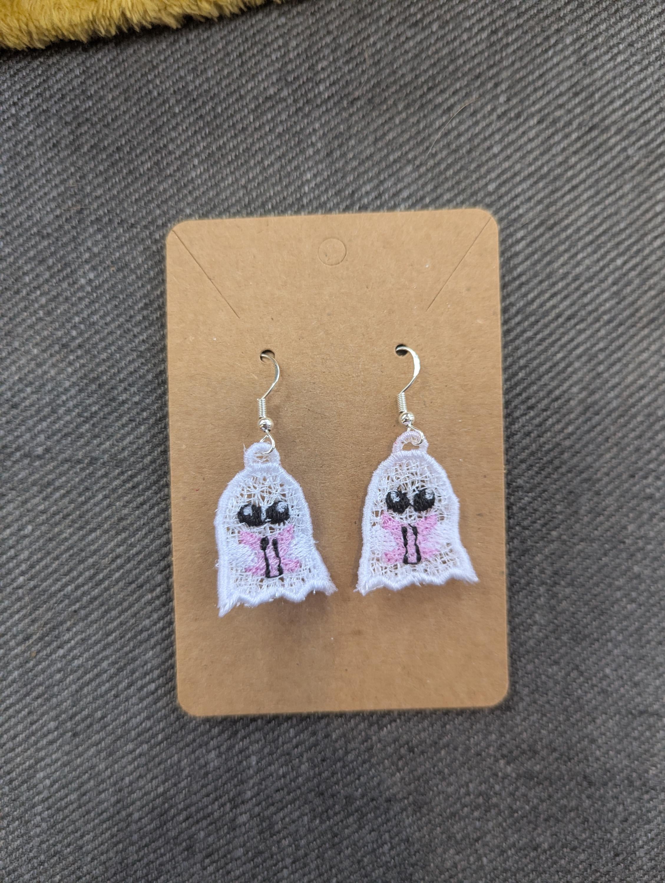 Book Lover Ghost Earrings: Embroidered Acrylic Thread Dangle Earrings