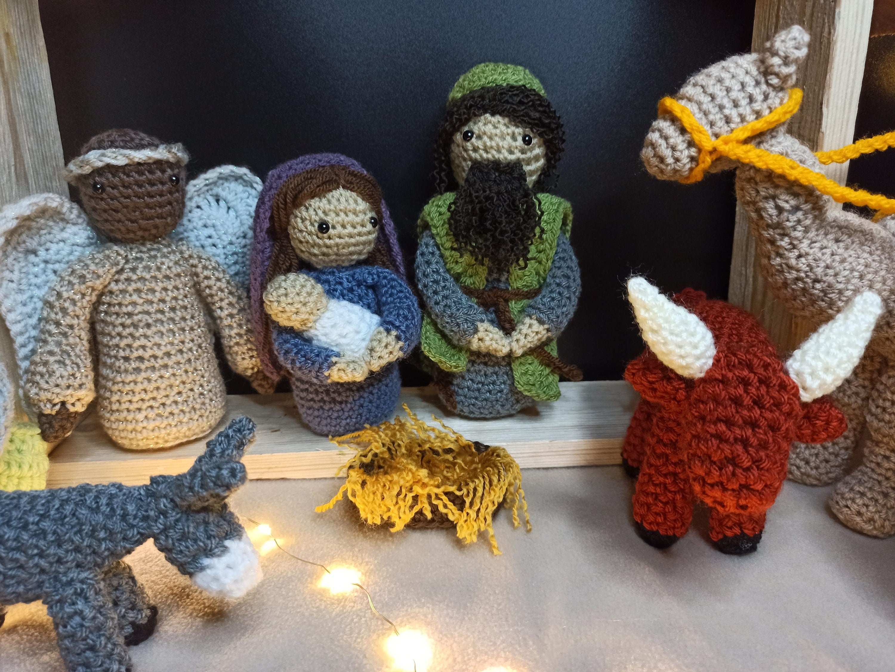 Crochet Nativity Set: Mary, Joseph, Jesus, Wise Men, Shepherds